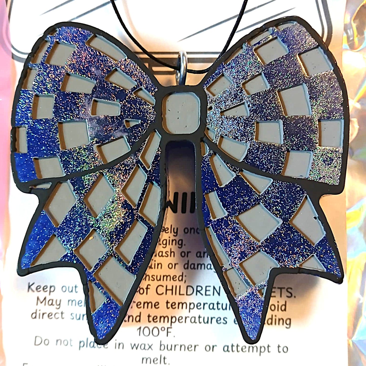 Checkered Bow Freshie