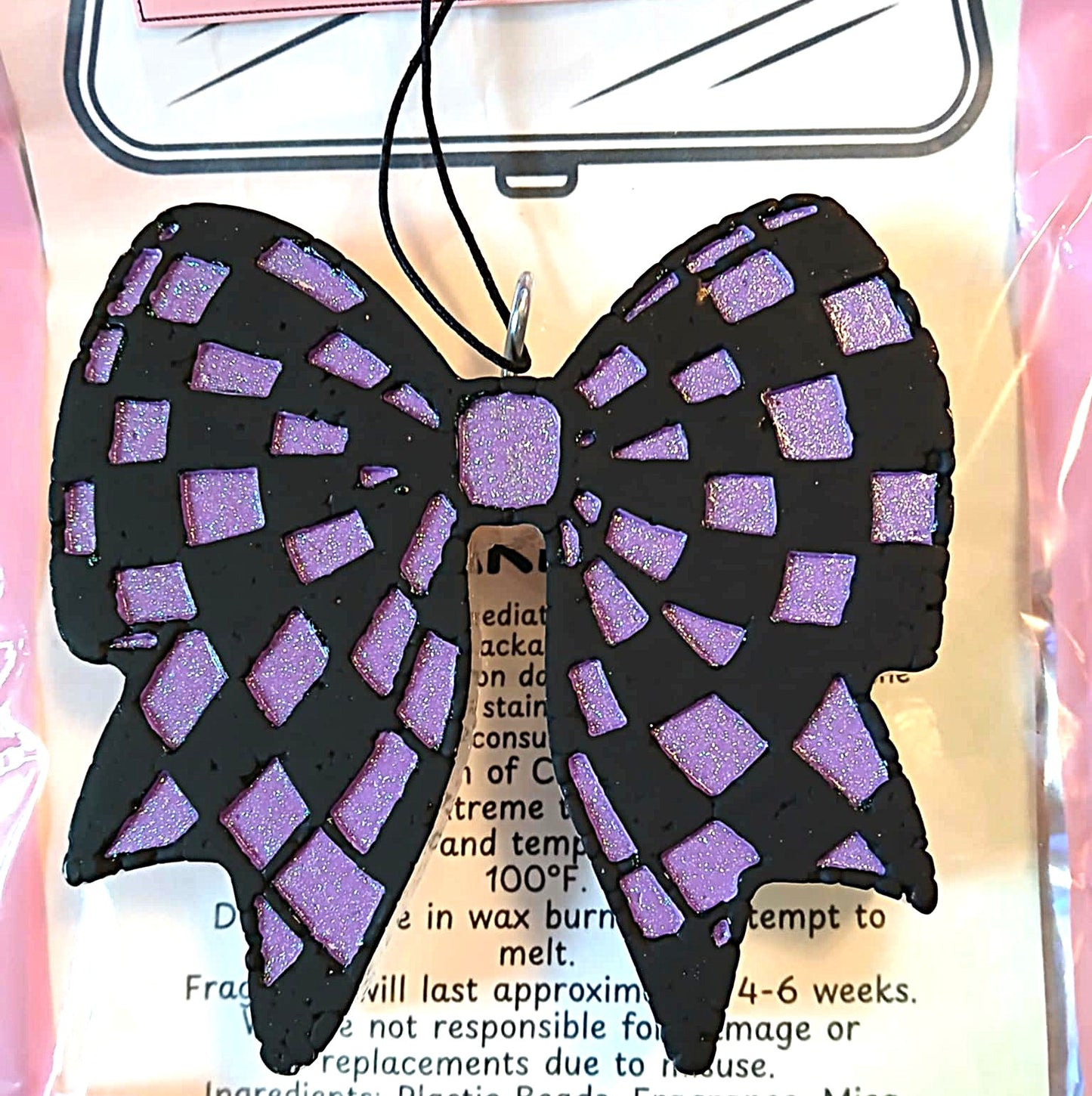 Checkered Bow Freshie