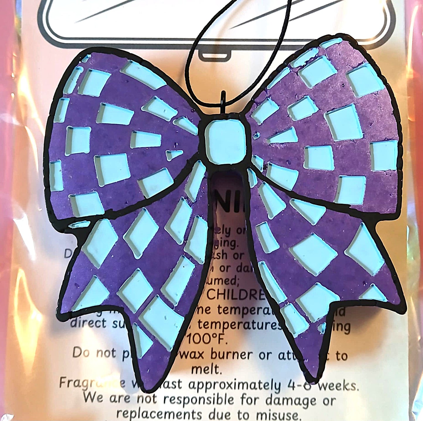 Checkered Bow Freshie